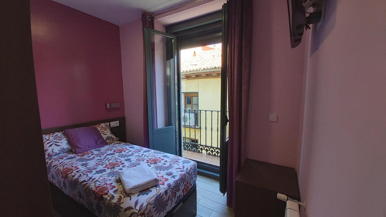 Hostal Corazon De Madryt Zewnętrze zdjęcie