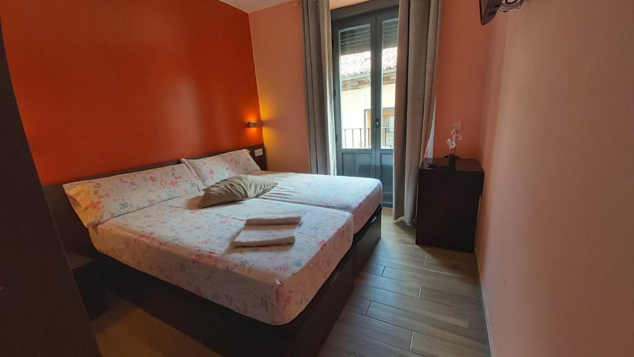Hostal Corazon De Madryt Zewnętrze zdjęcie