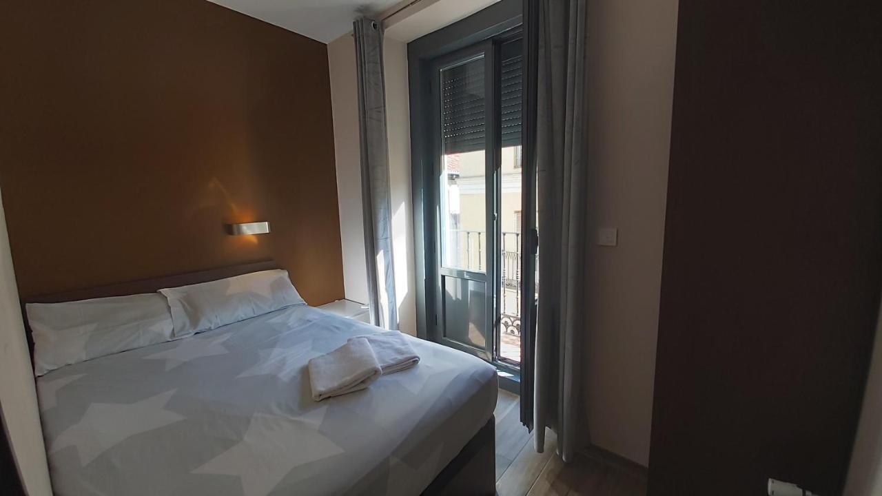 Hostal Corazon De Madryt Zewnętrze zdjęcie