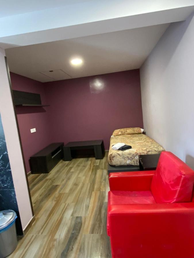 Hostal Corazon De Madryt Zewnętrze zdjęcie