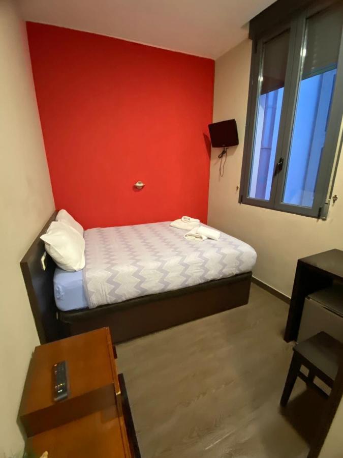 Hostal Corazon De Madryt Zewnętrze zdjęcie