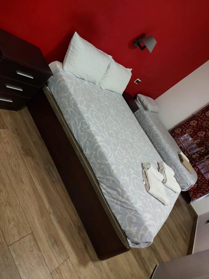 Hostal Corazon De Madryt Zewnętrze zdjęcie
