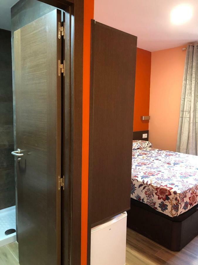 Hostal Corazon De Madryt Zewnętrze zdjęcie
